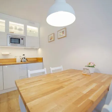 Everysky - Osiedle Podgorze 1e Apartment